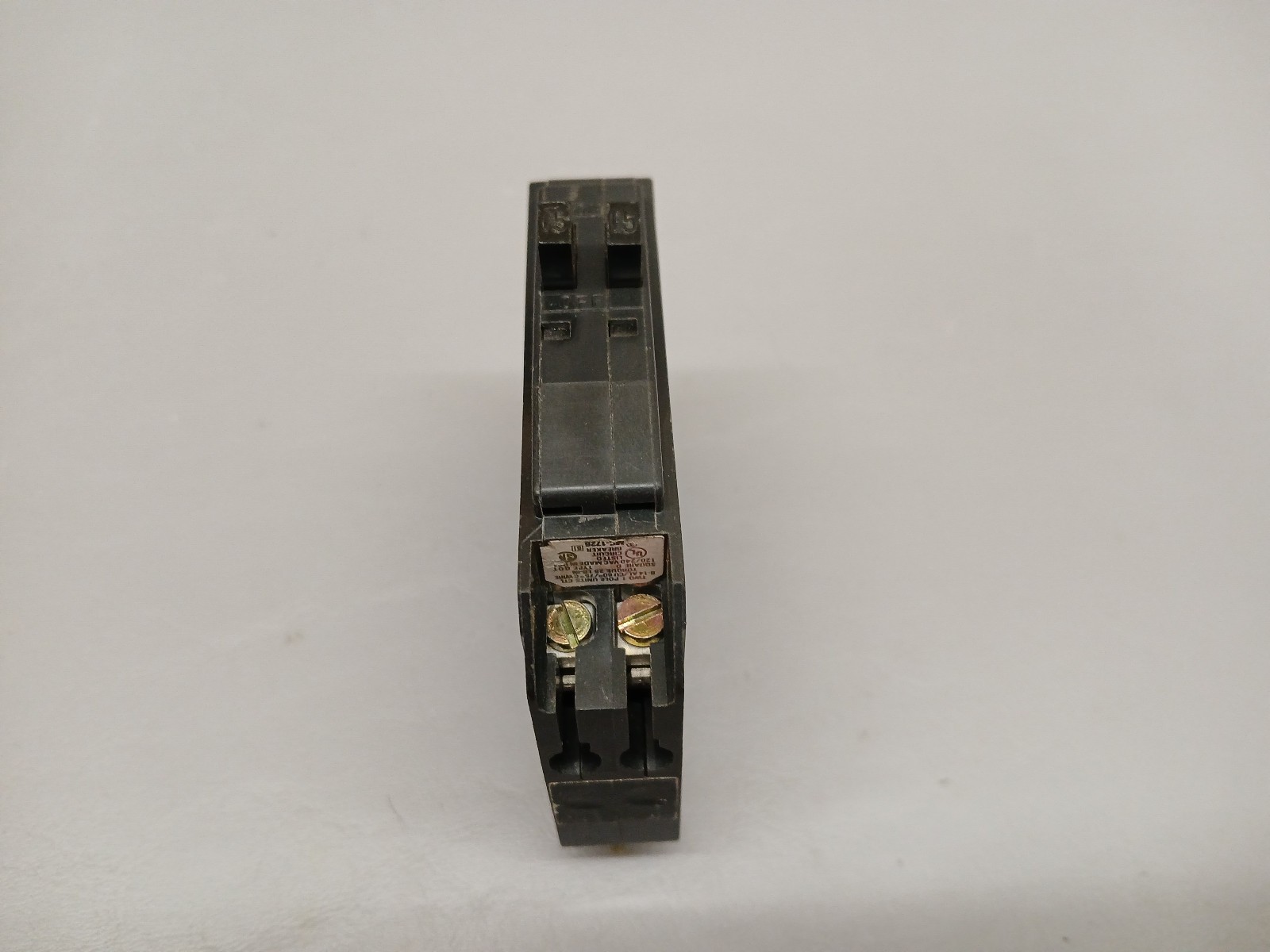 Square D QOT1515 Tandem Circuit Breaker 15 Amp QO QOT 1515 CLT Metal Hook