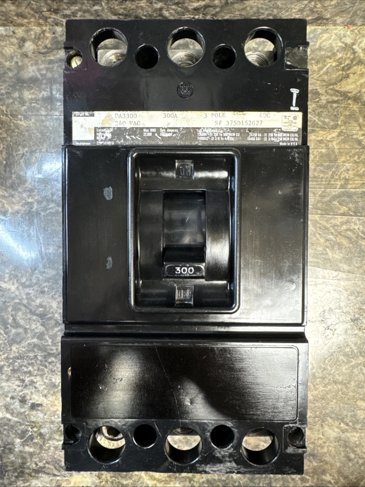 DA3300 – Westinghouse / Cutler-Hammer 3pole 300amp 240volt Circuit Breaker