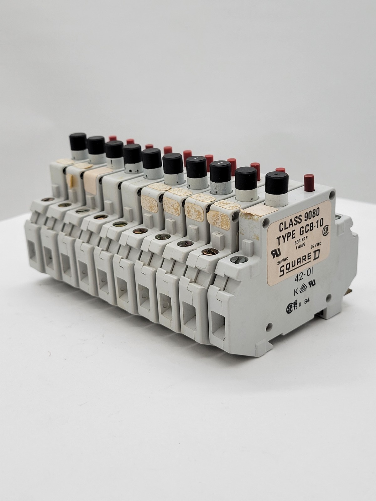 10PC Square D 9080GCB-10 Bolt-On Circuit Breaker 1A 1P 250/65V Series B