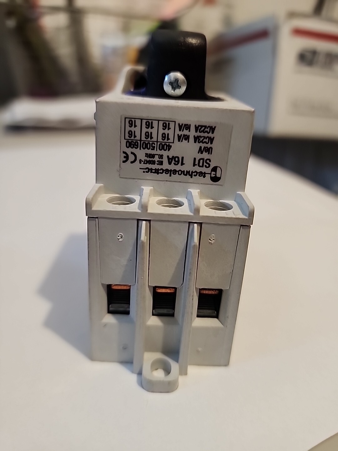 Technoelectric SD1-016 Gen Use – Motor – Disconnect Switch 16A 600V – 3 Phase