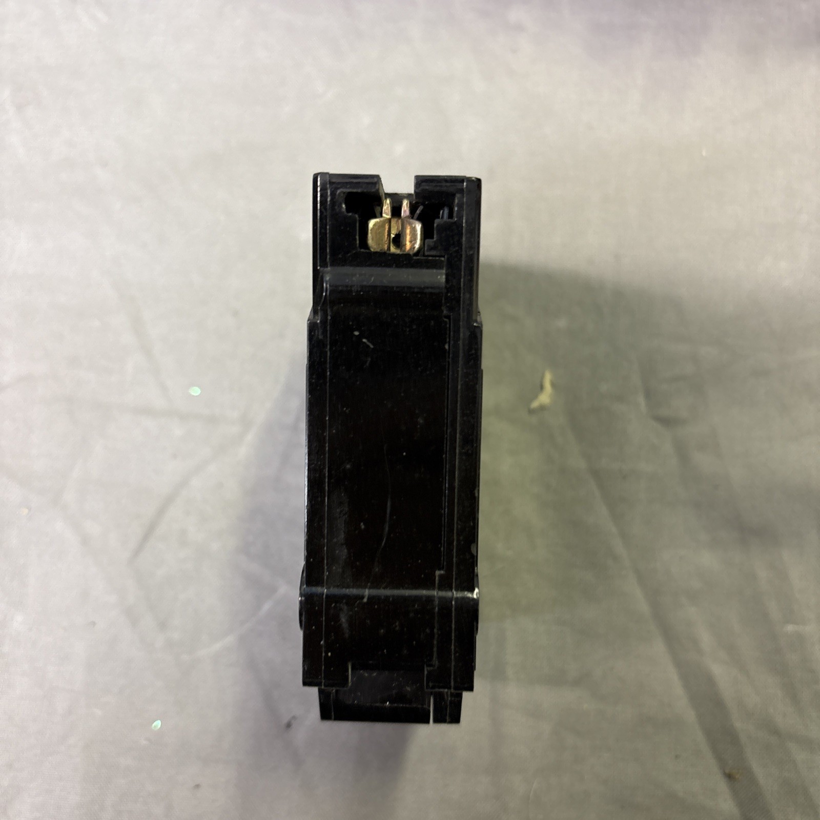 General Electric GE THQL1120 Circuit Breaker 20 Amp 1 Pole 120/240 VAC