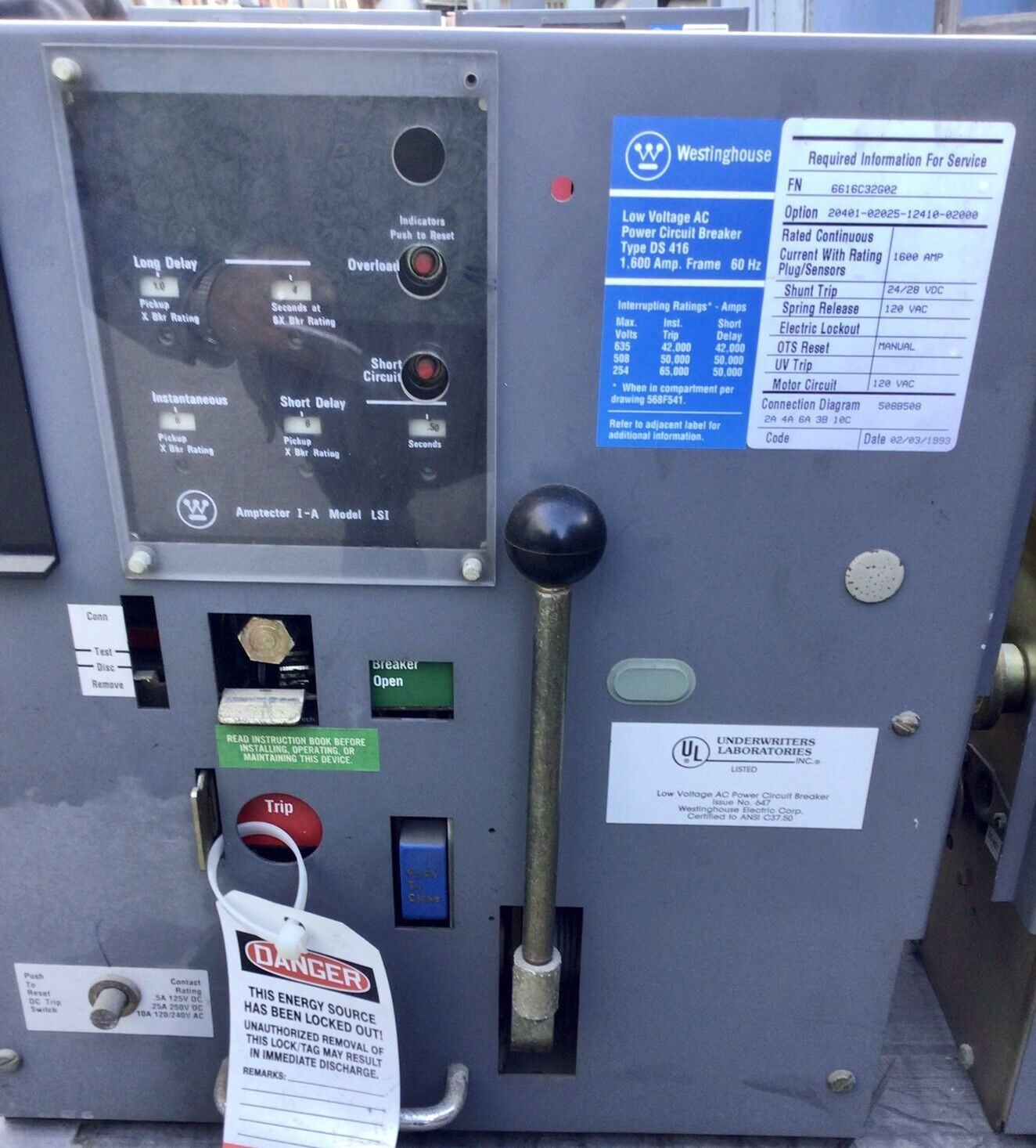 Westinghouse DS-416 FRAME 1600Amps – 3 PHASE- 600 VOLTS