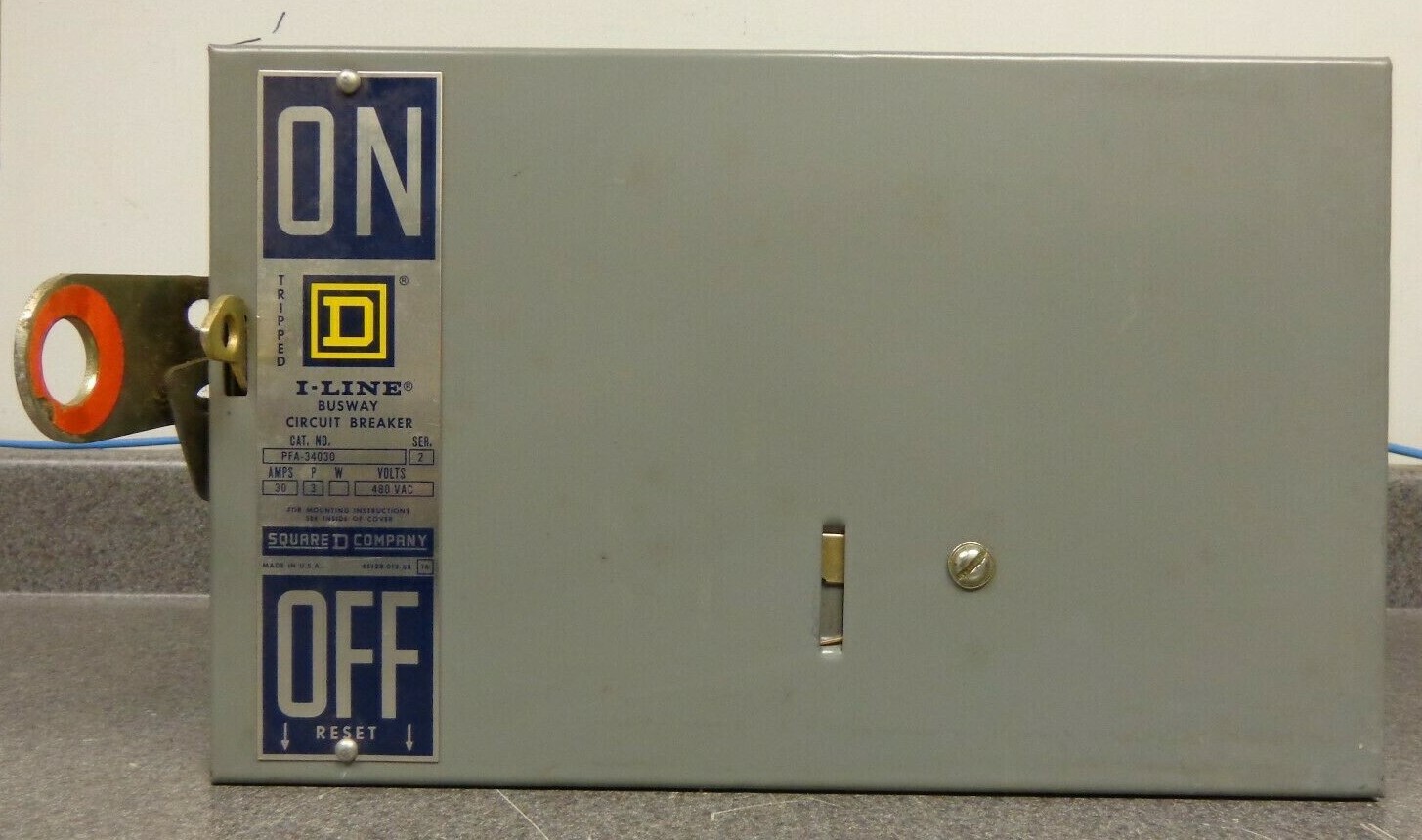 PFA-34030 SQUARE D I-LINE BUSWAY CIRCUIT BREAKER 30 AMP, 3PH 3 WIRE, 480VAC