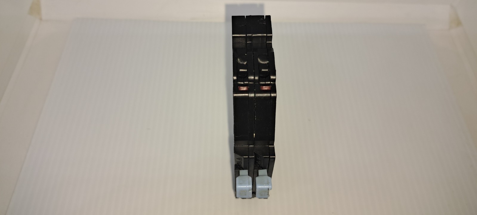 ZINSCO SYLVANIA CHALLENGER RC38-15 AL 15 Amp 2 Pole Tandem Breaker Red Tab Flaw