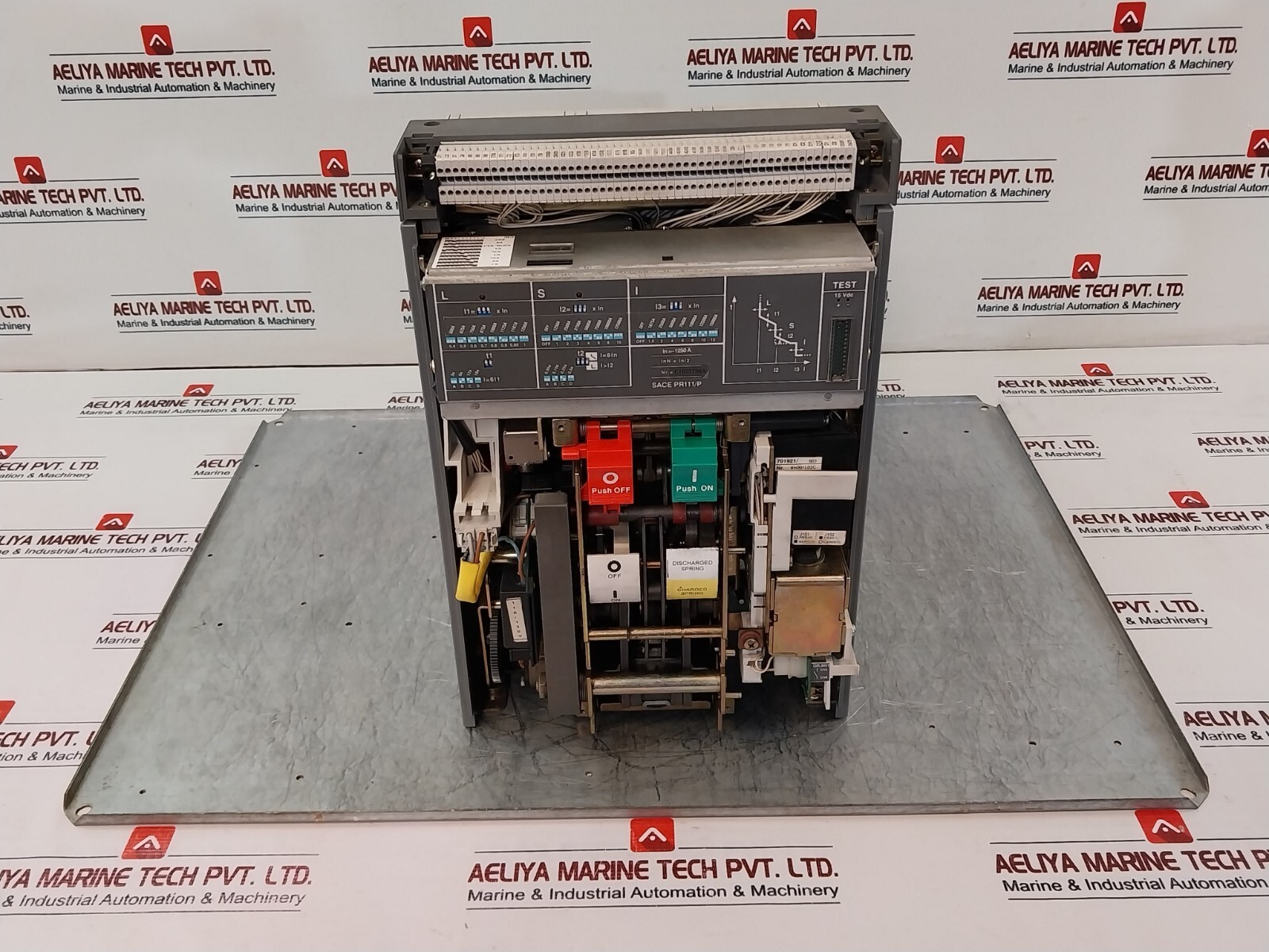 ABB SACE E2N 12 Low Voltage Air Circuit Breaker 15VDC 1250A 690V 55kA X 1s