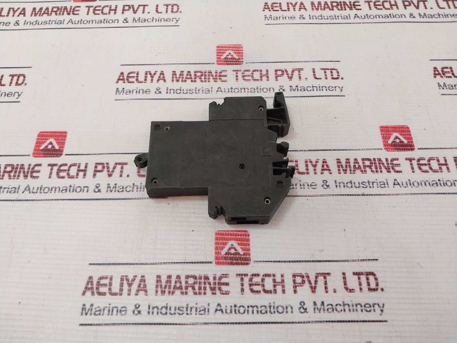 Phoenix Contact TMC 1 M1 100 6,0A Thermal Magnetic Circuit Breaker