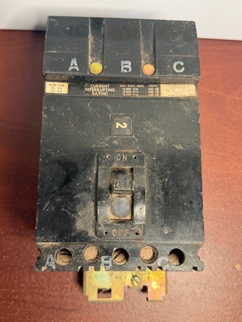 SQUARE D FA36100 CIRCUIT BREAKER 100A 100 AMP 3-POLE