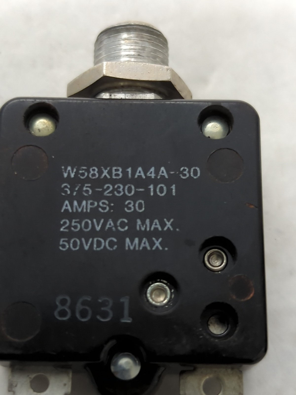 AMF,W58XB1A4A-30,RESET THERMAL CIRCUIT BREAKER 30 AMP LOT OF 2 PRE-OWNED