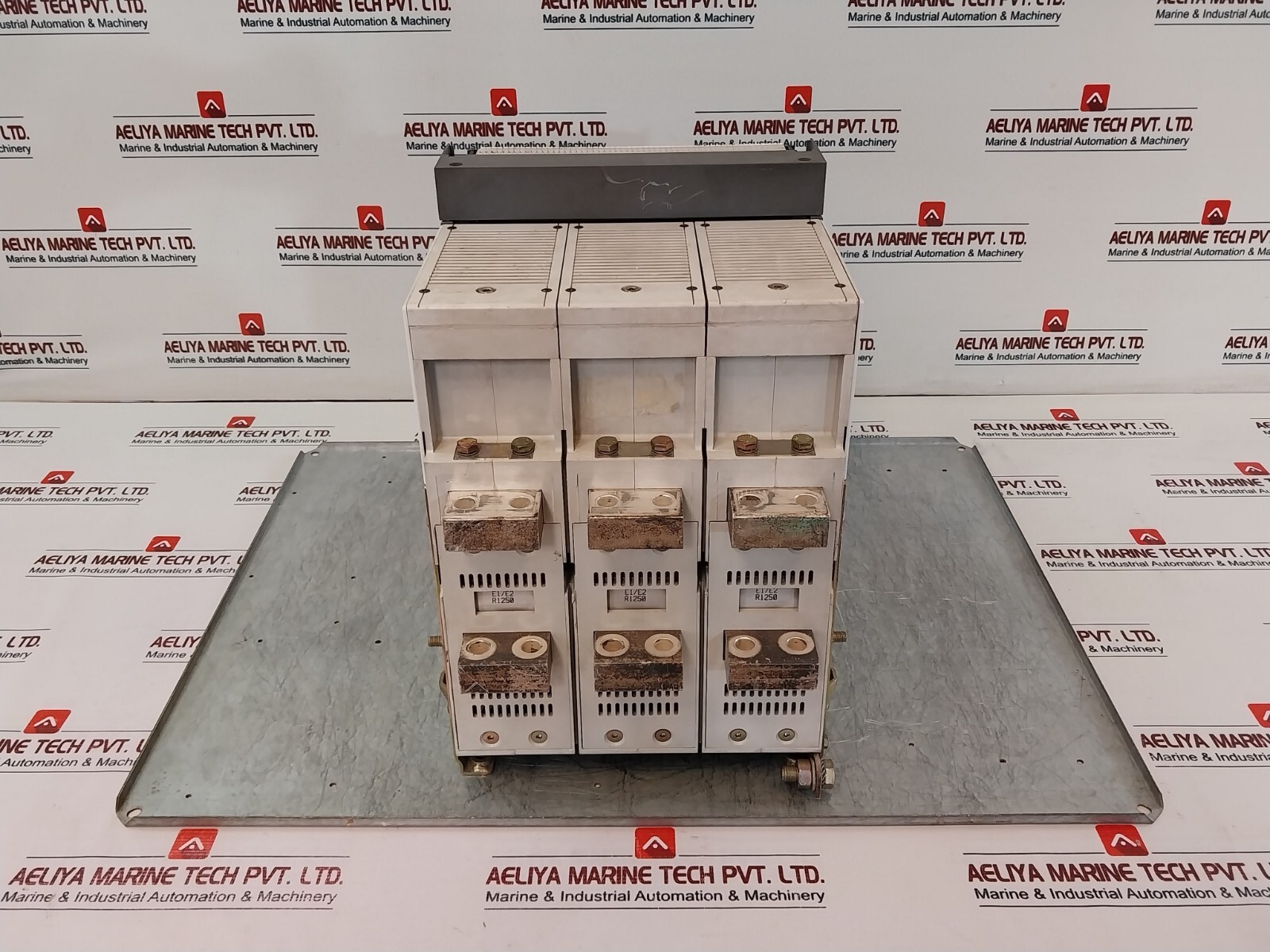 ABB SACE E2N 12 Low Voltage Air Circuit Breaker 15VDC 1250A 690V 55kA X 1s