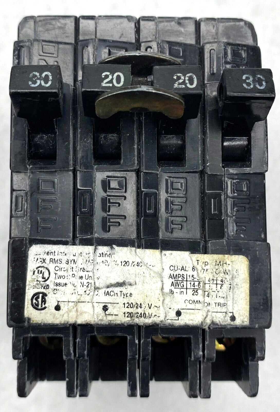 20-30A Murray MP220230CT2 Circuit Breaker 30A – 20/20A – 30A 2-2P 120/240V MH-T
