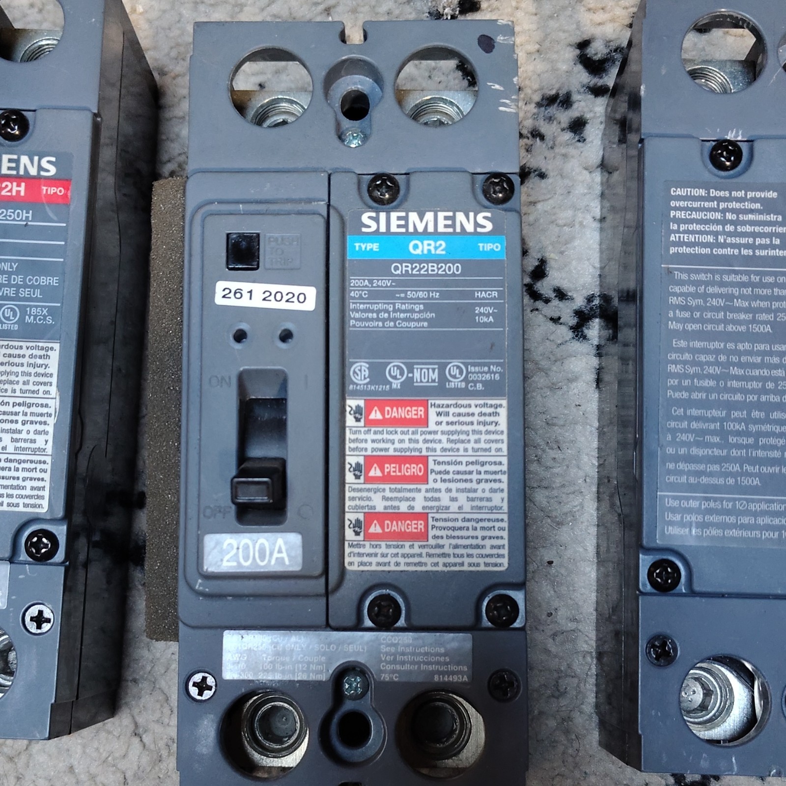 Siemens Main Breaker Lot HQR23S250H QR22B200 200A 250A 240V 2-Pole Industrial