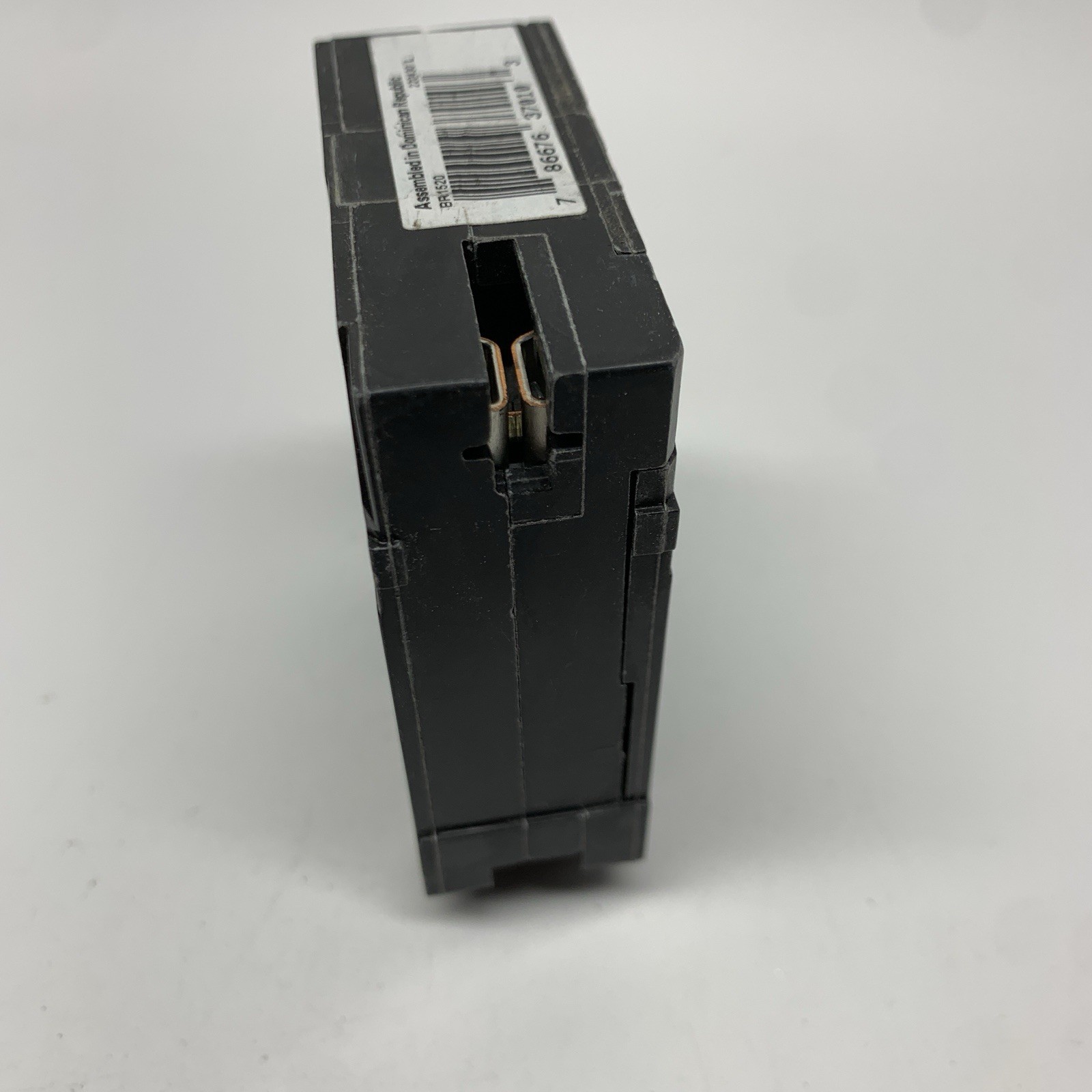Eaton BR1520 BR Circuit Breaker 20A / 15A Plug-on 1-Pole Cutler Hammer