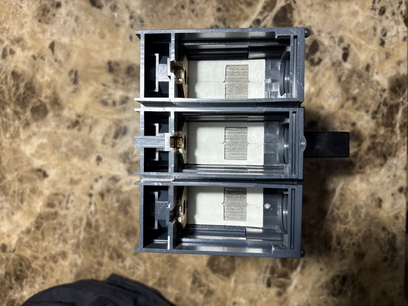 SQUARE D LLF37060D33 , PowerPact BREAKER, 3p /600vdc/ 600A, N/NIB! MAKE OFFER!