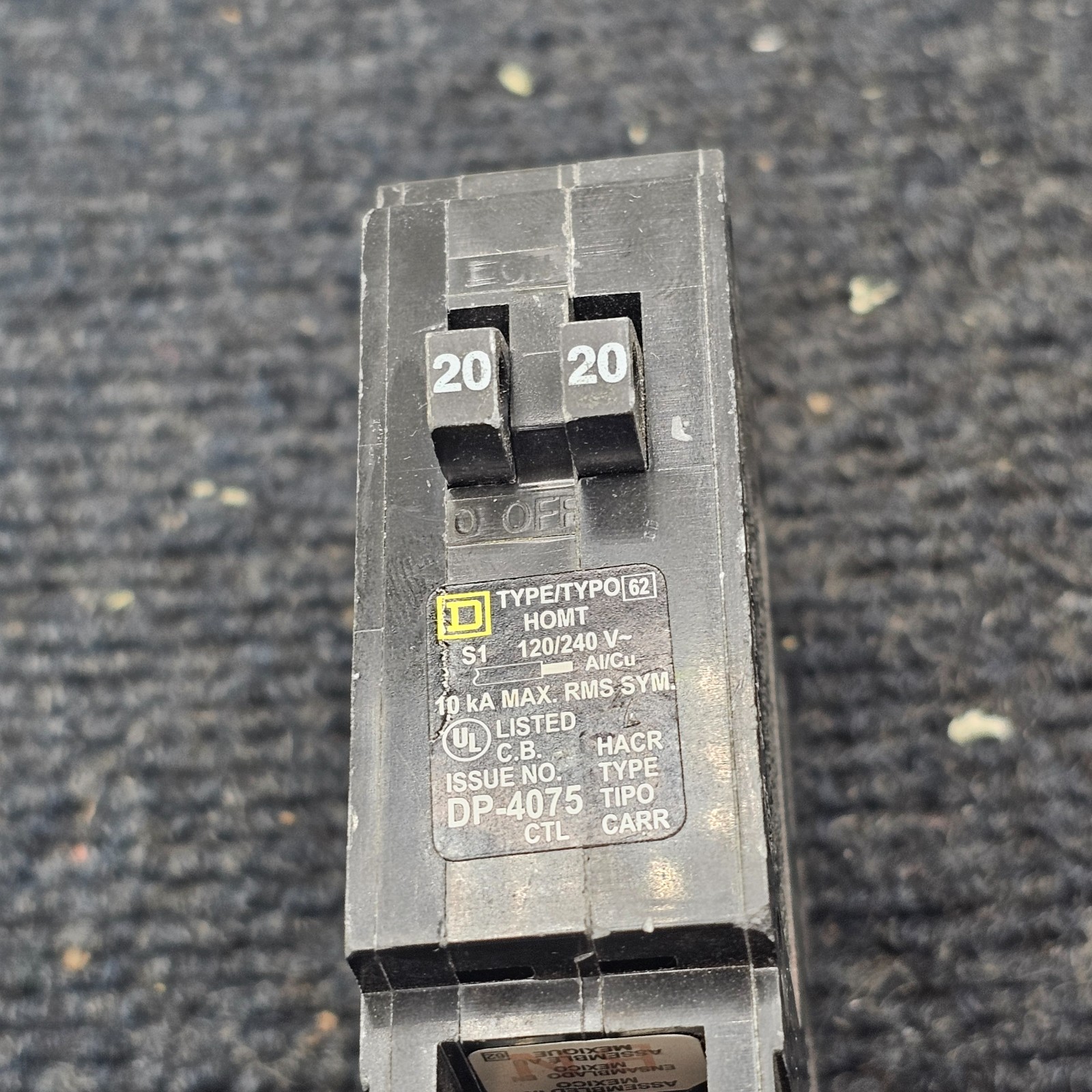 Square D HOMT2020: Homeline 20A Single Pole 120/240V Miniature Circuit Breakers