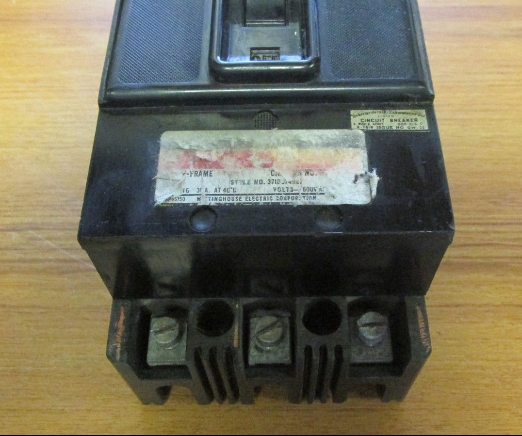 * WESTINGHOUSE 30 AMP 3 POLE CIRCUIT BREAKER F3030 …… YC-267