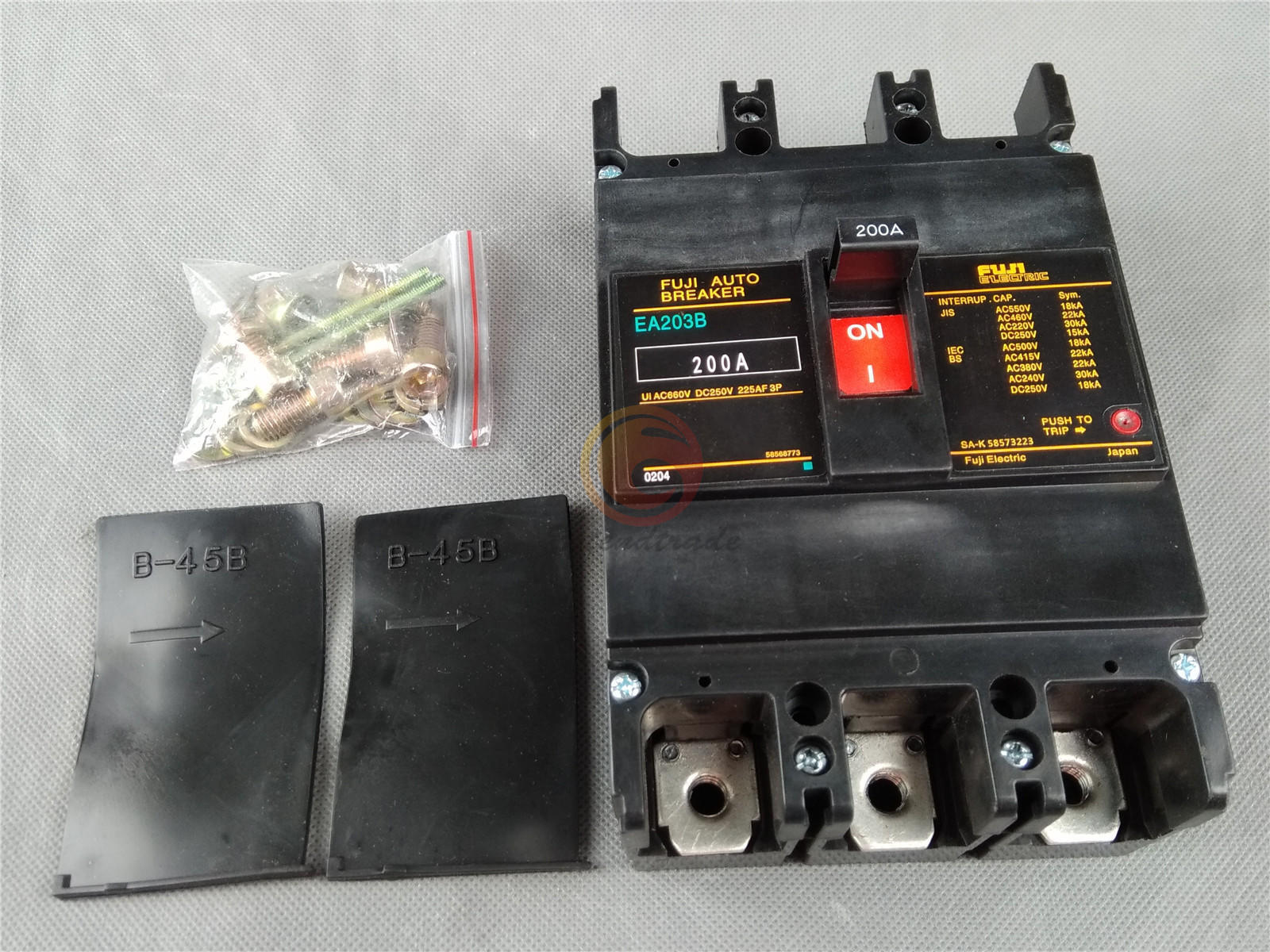 New Fuji EA203B Automation Auto Circuit Breaker 200A/690V 3P