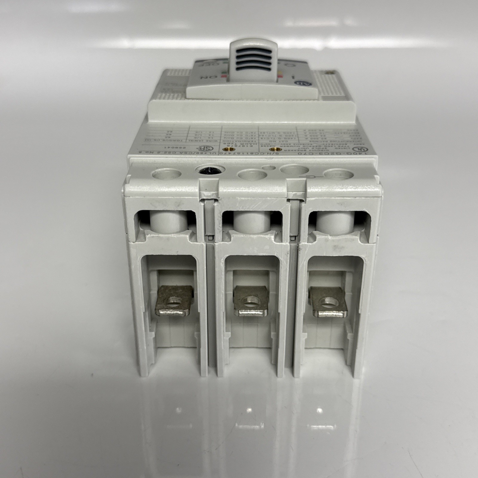 Allen Bradley 140G-G2C3-C70 Molded Case Circuit Breaker 70A 600VAC 3P 25kA