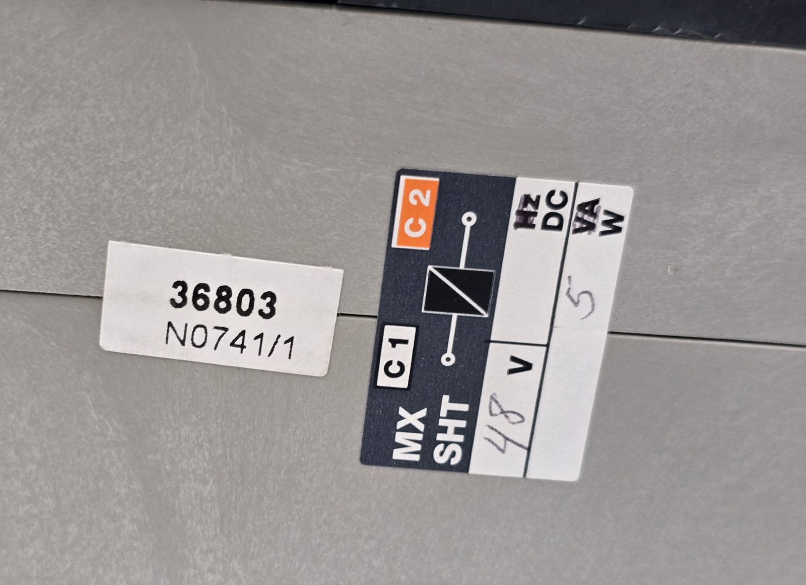 Merlin Gerin NSJ600H Molded Case Circuit Breaker 600A 600V 25kA 3P 50/60Hz