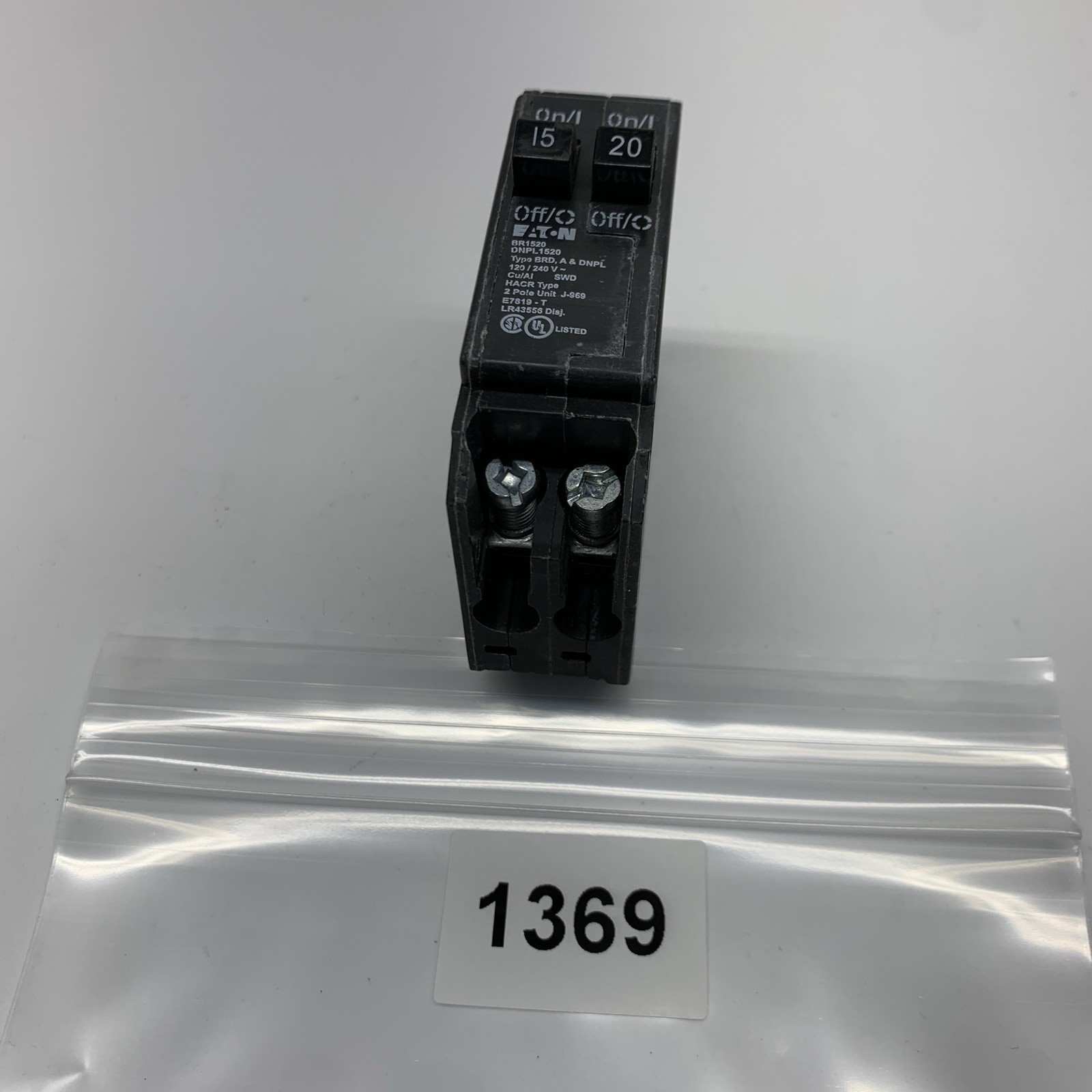 Eaton BR1520 BR Circuit Breaker 20A / 15A Plug-on 1-Pole Cutler Hammer