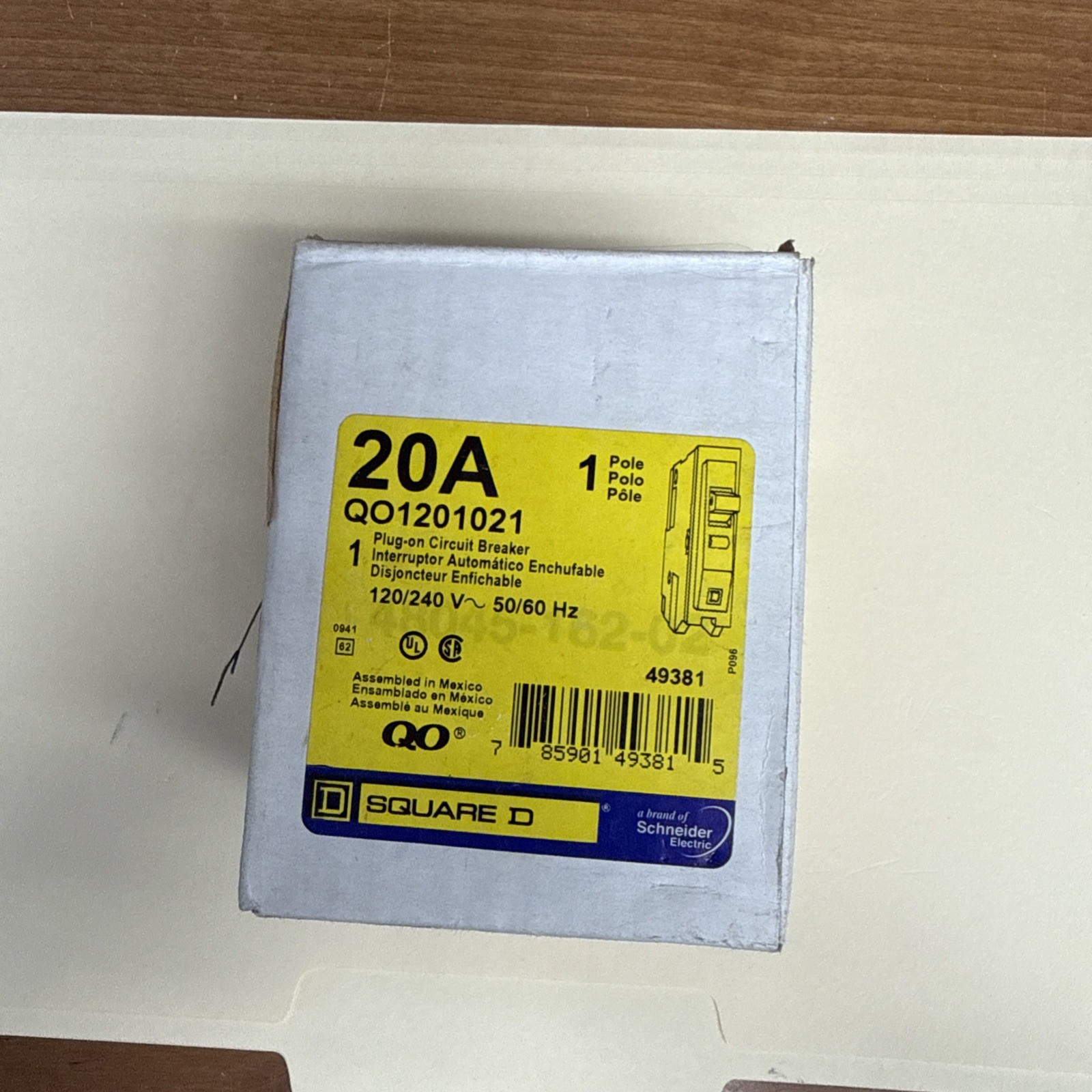 Square D QO1201021 Miniature Circuit Breaker – 20 A, 1 Pole, 120/240 VAC