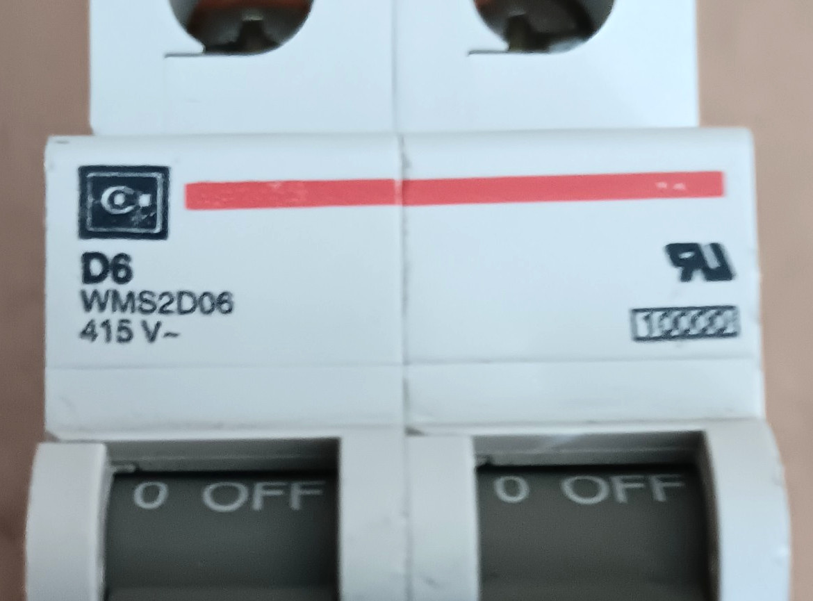 Cutler Hammer WMS Circuit Breaker 480 V Lot Of 5 See Description
