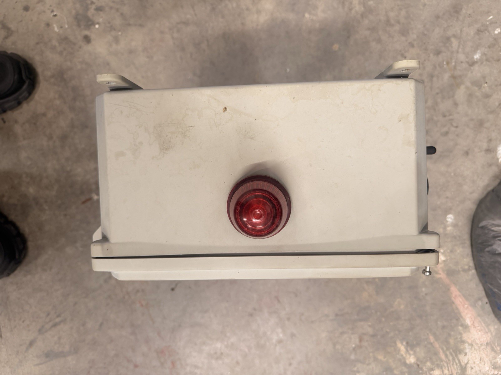 Zoeller 124F4-0001, Pivot Pro, 200/230/460 Volts, 3 Ph, 4.0-6.3 Amps, NEMA 4X