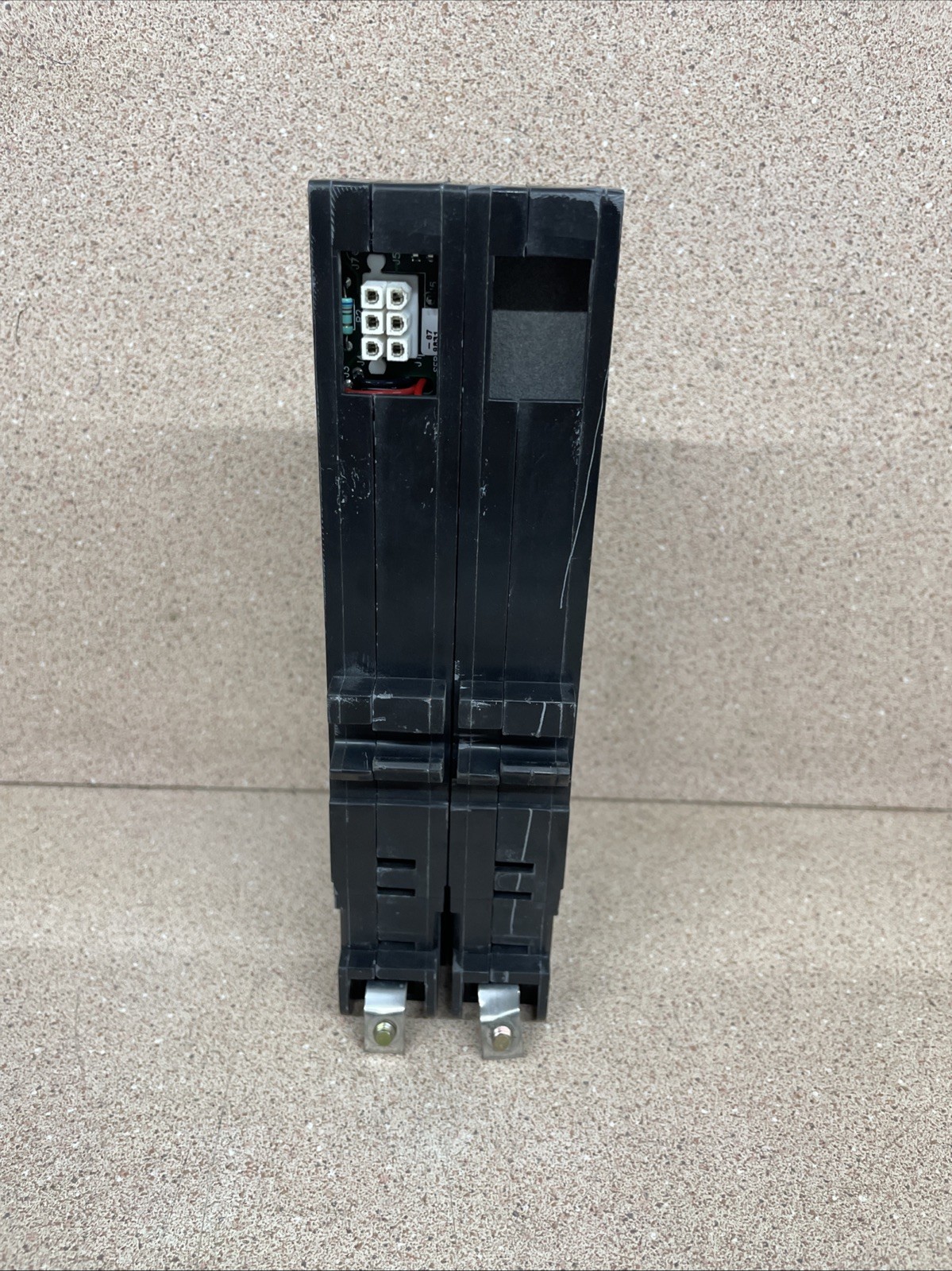 Square D EHB24020AS Circuit Breaker 20A 2Pole 480 V