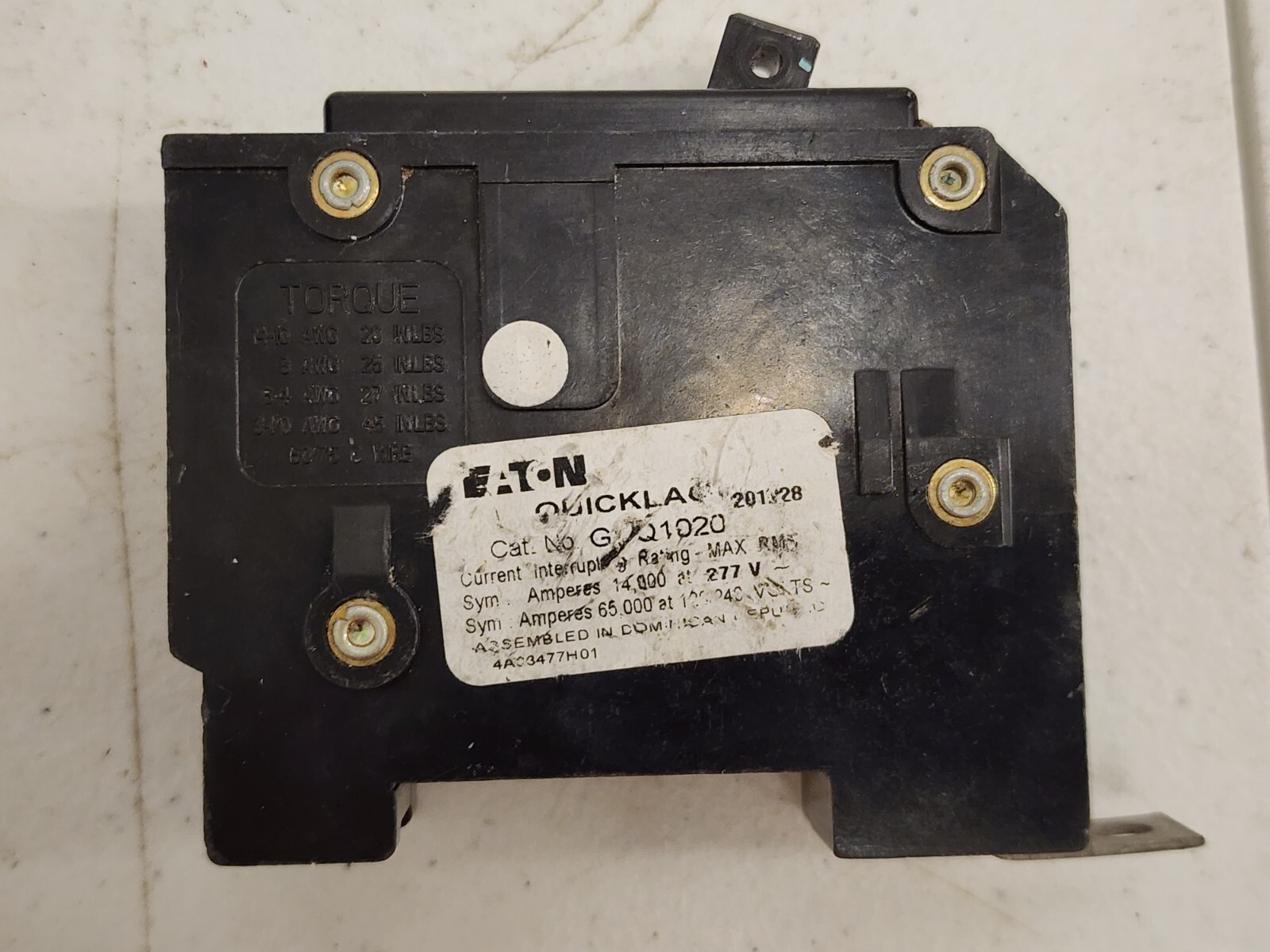 Lot Of 8 VARIETY Used Circuit Breakers GE EATON 20,30,40 & 50