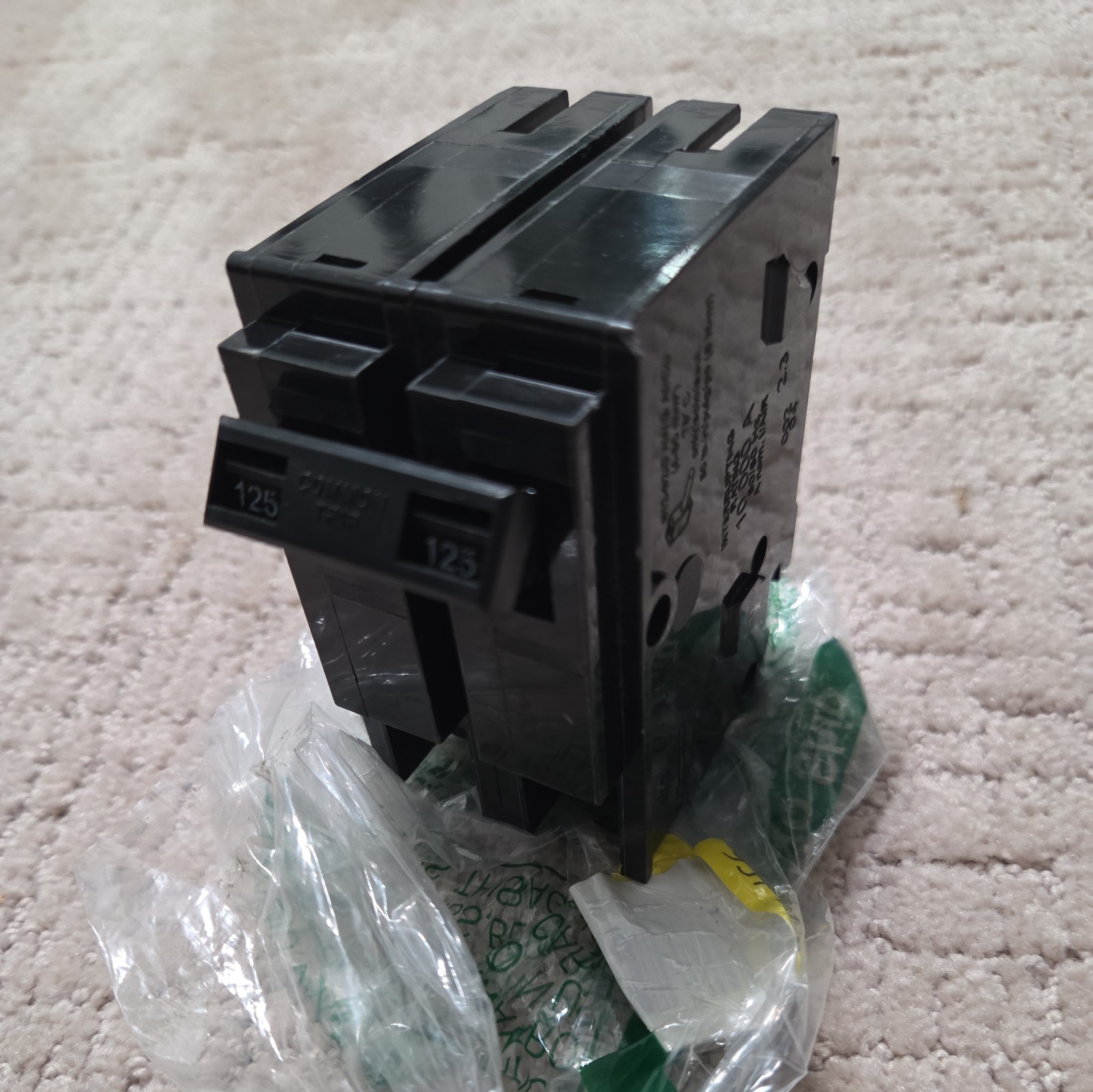 125 Amp Circuit Breaker 2 Pole for HOM2125 Breaker, Fits Most Load Centers
