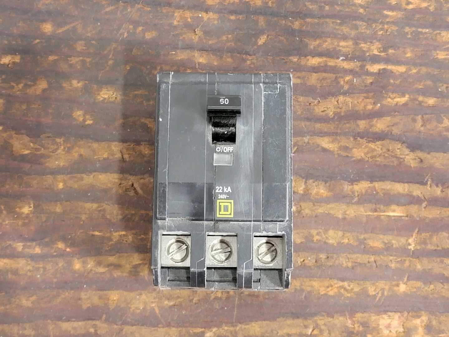 SURPLUS NEW SQUARE D QOB360VH 60 Amp, 3 Pole, 240 volts Circuit Breaker