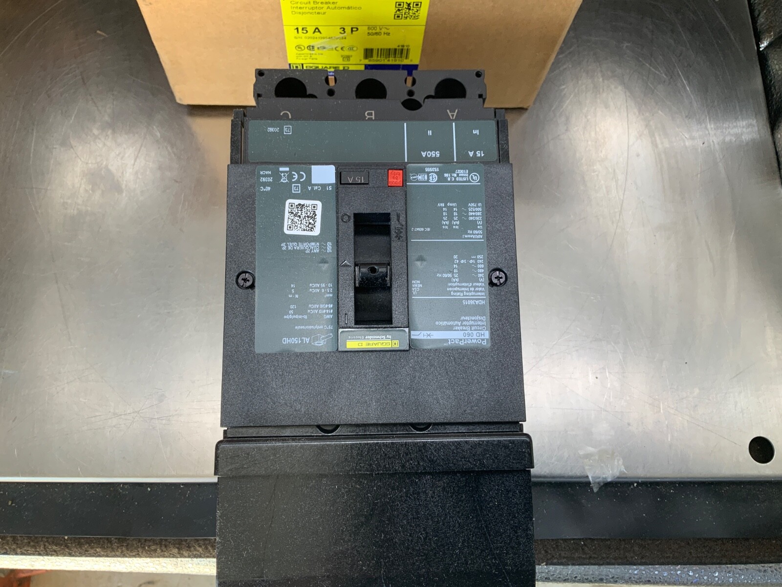 Square D HDA36015 Powerpact Circuit Breaker 3-Pole 15a