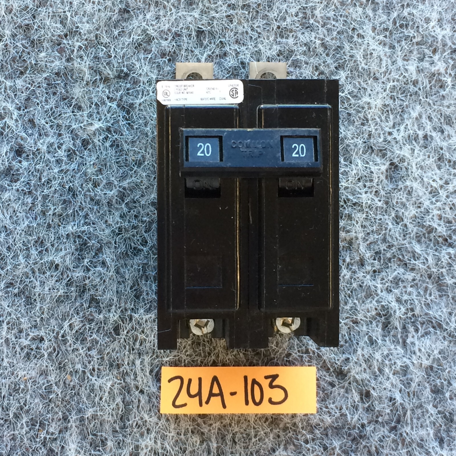 Eaton Cutler Hammer QBHW2020 20 Amp 2 Pole Circuit Breaker Bolt On Quicklag
