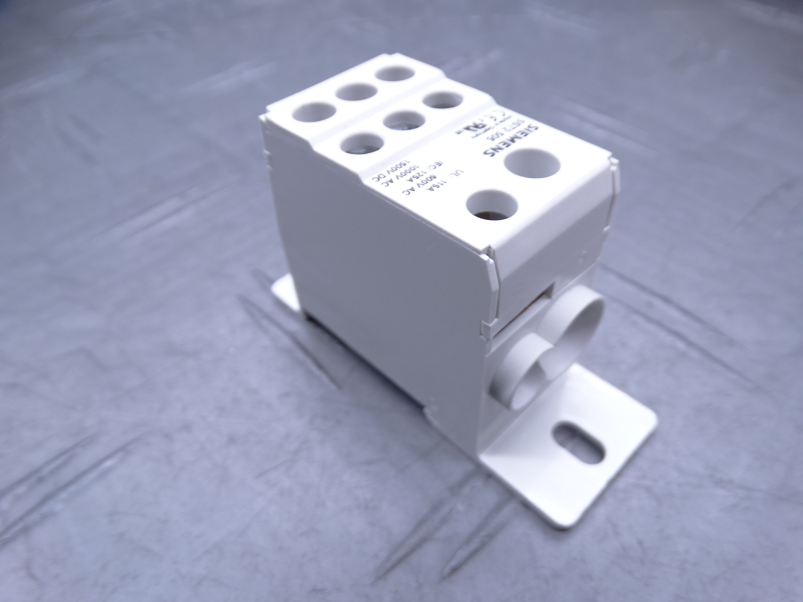 Siemens 5ST2505 1-pole 125A 690V Input Distribution Block