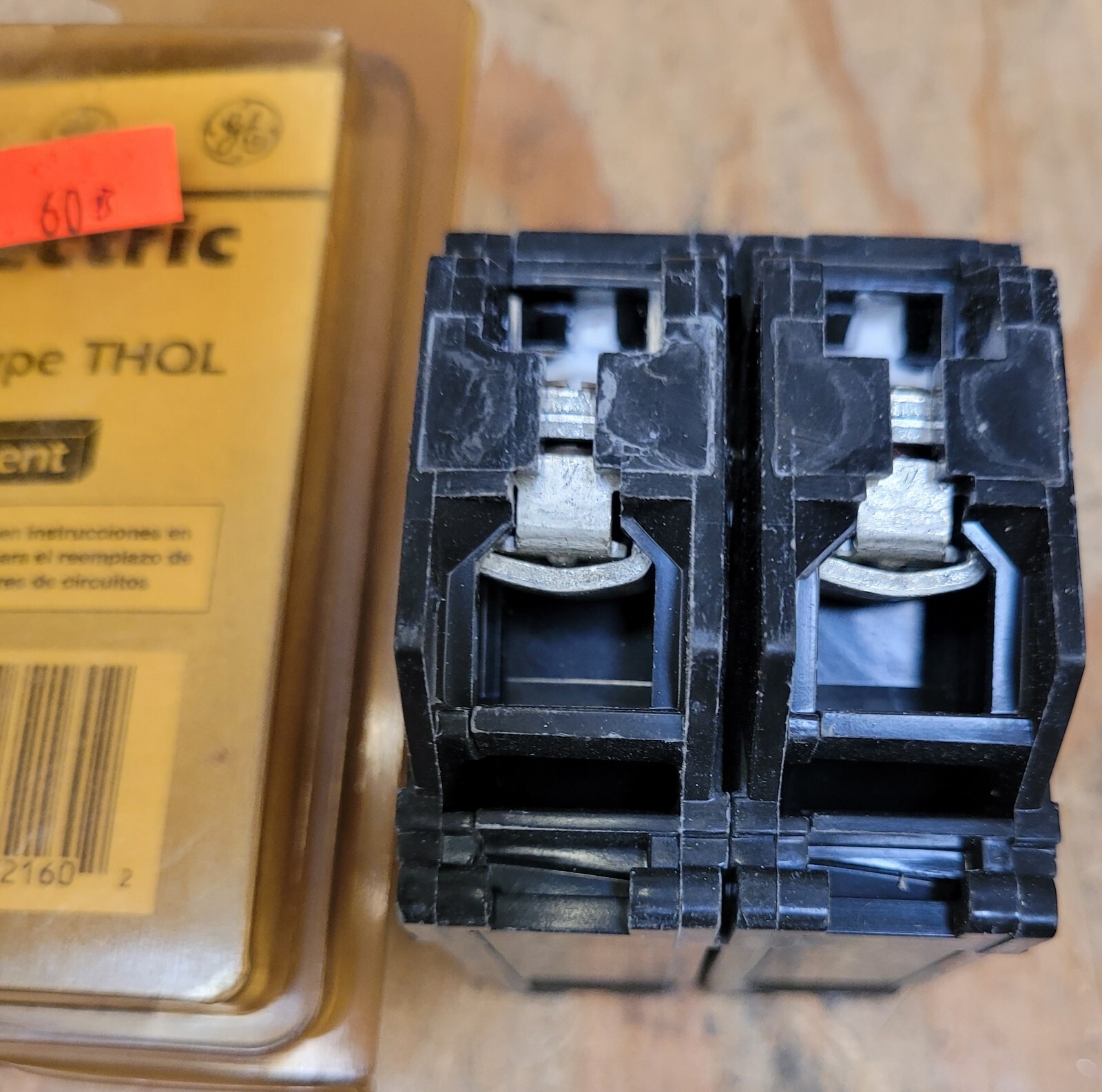 GE General Electric THQL2160 60A 2-Pole Circuit Breaker NEW IN PACKAGE
