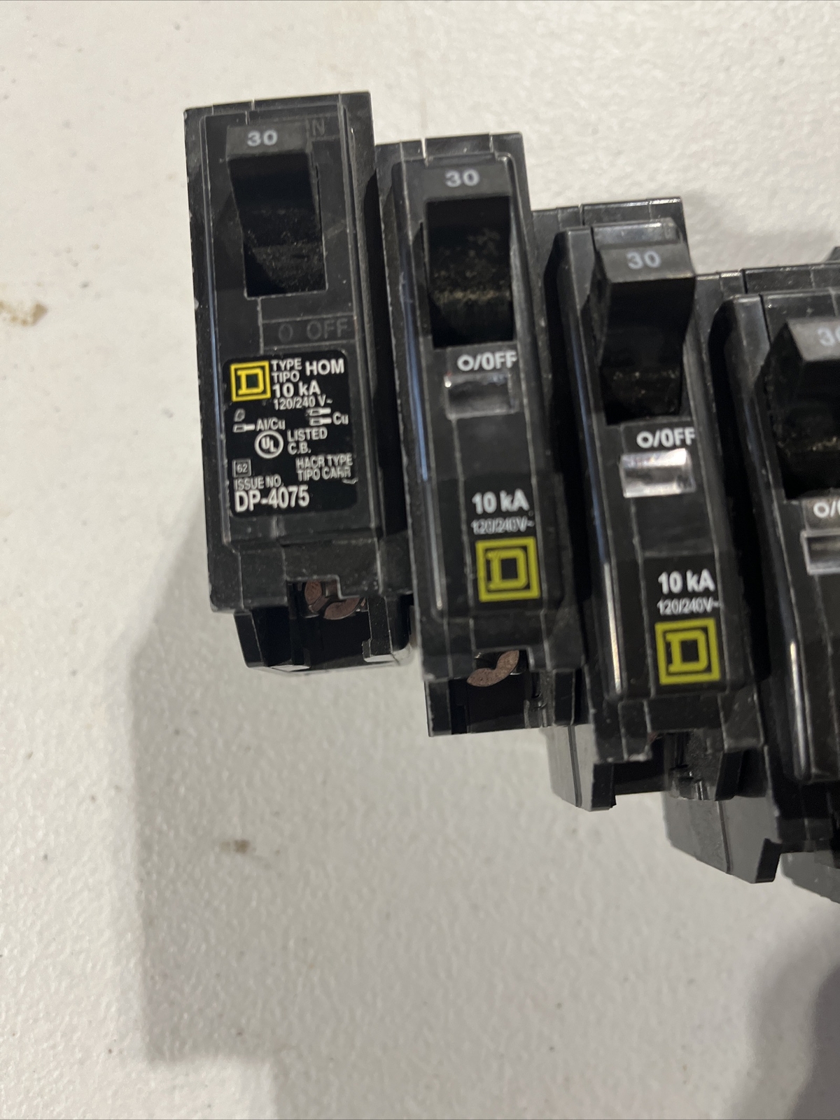 Square D ( Lot of 12 ) 11-30amps And 1-15amp