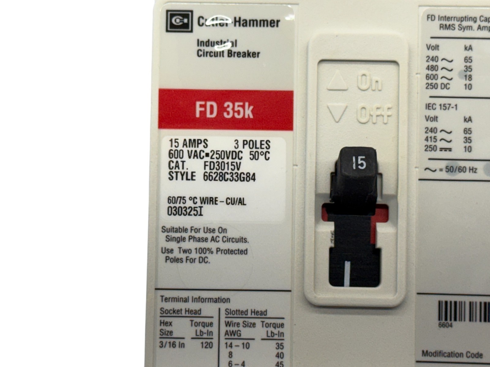CUTLER HAMMER FD3015V 15A 3-PHASE 3-POLE 600V SERIES CASE CIRCUIT BREAKER