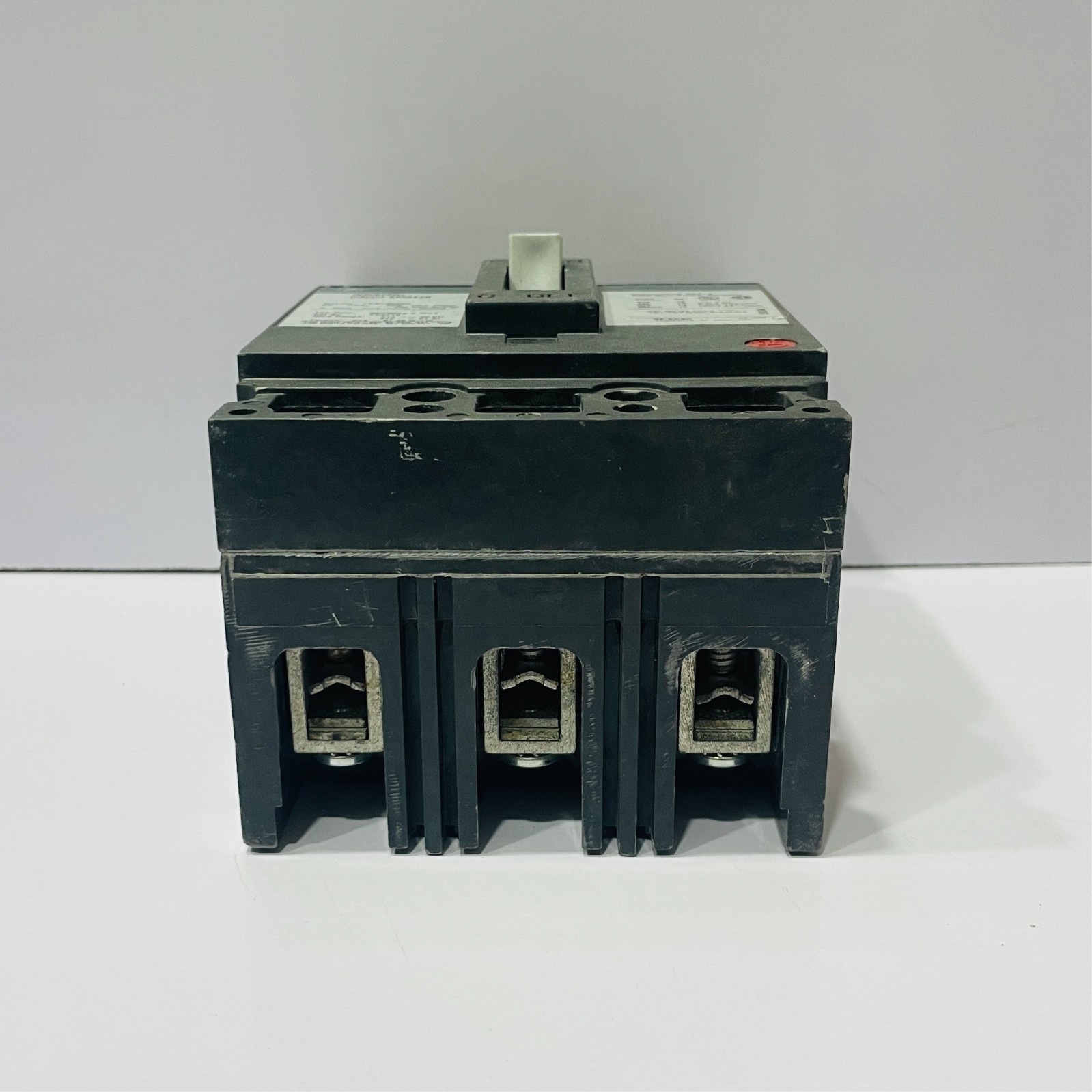 GE TED136060 60A 3 POLE 600VAC 250VDC INDUSTRIAL CIRCUIT BREAKER FREE SHIPPING