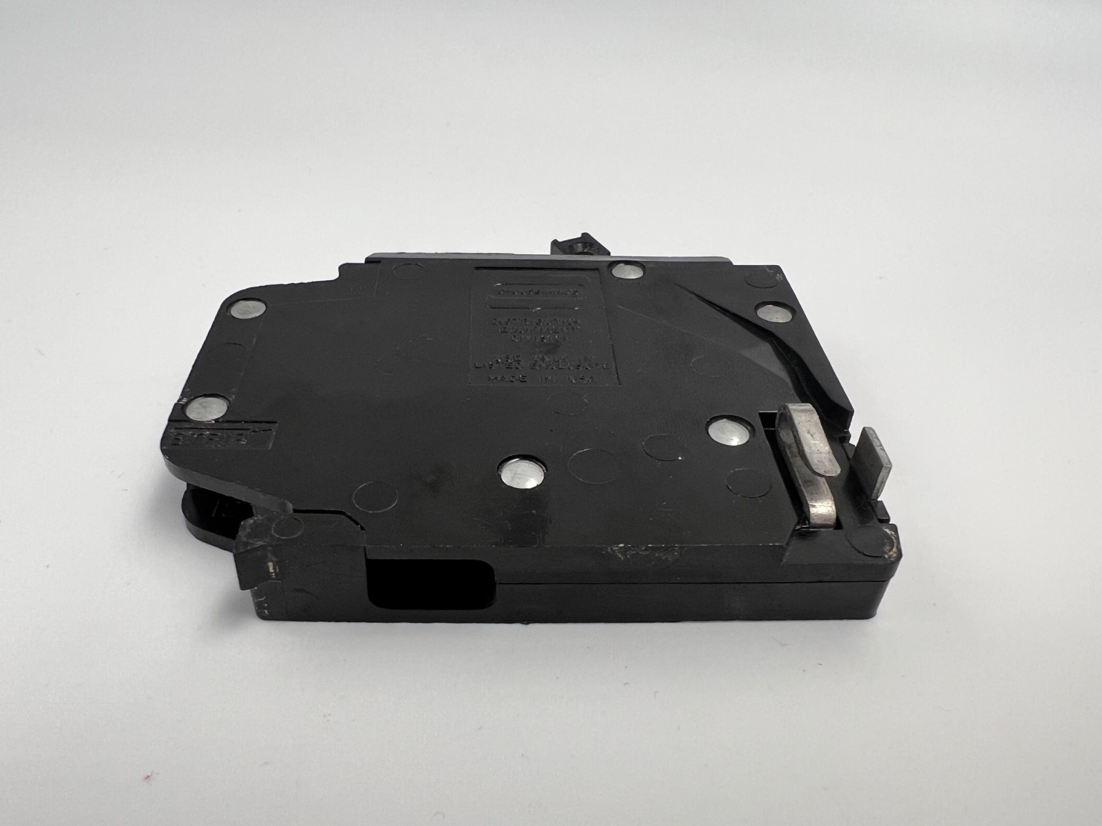 Crouse Hinds 15 Amp 1 Pole MH115R MH/MM Circuit Breaker Right Clip