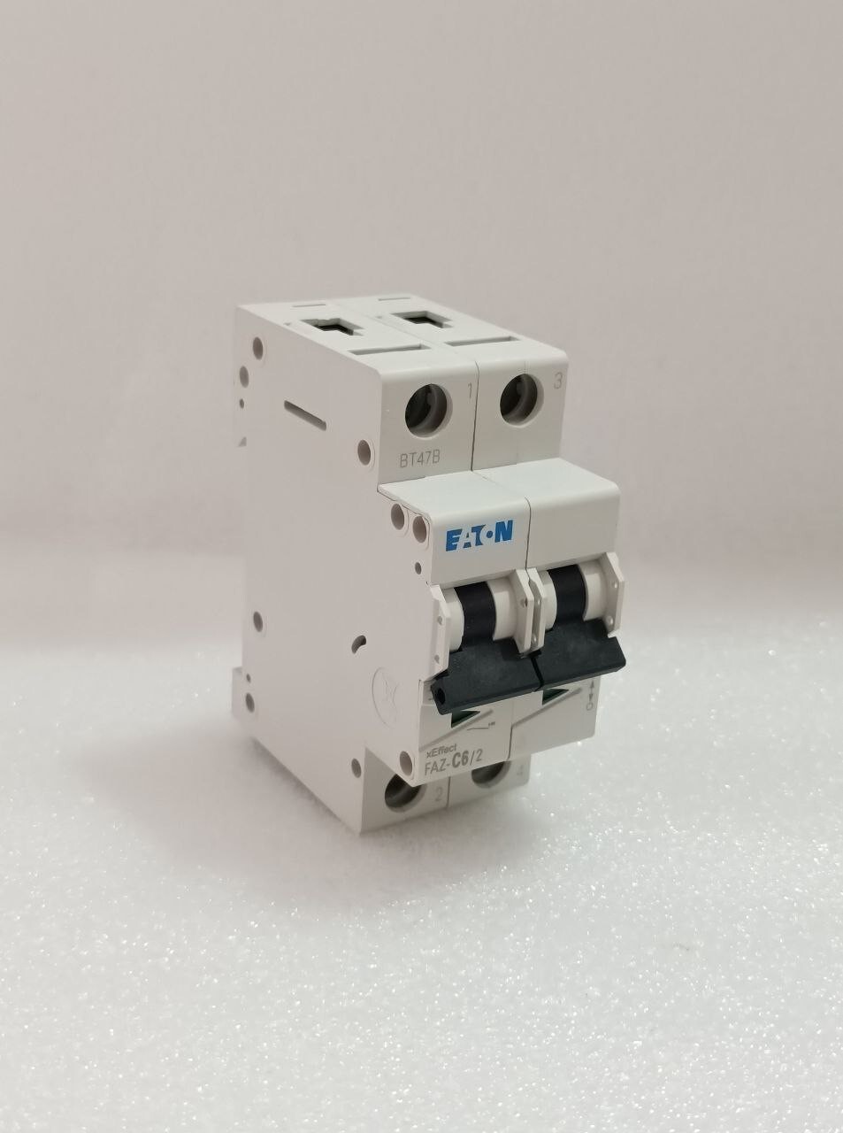 NEW Eaton FAZ C6/2 2 Pole 6A C 15kA Moeller series Miniature Circuit Breaker