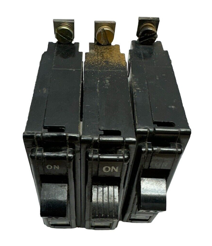 (Pack of 3) Square D QOB120 Circuit Breaker 1-Pole, 20A, 120/240V, Type QOB