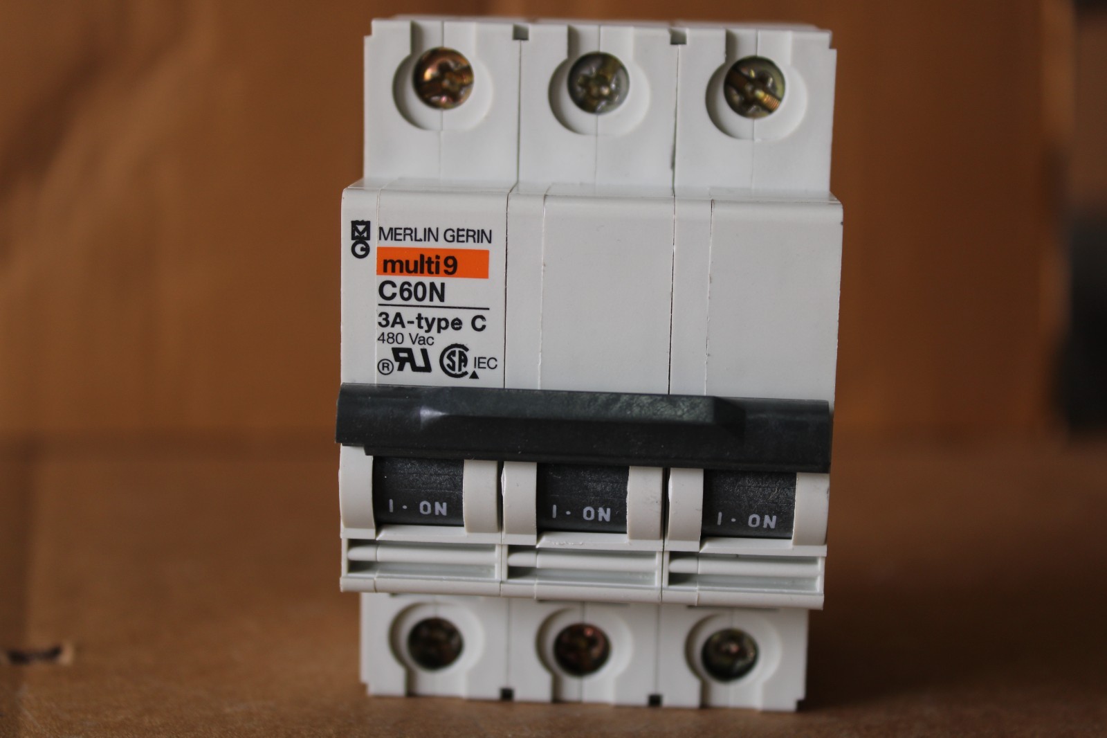 Merlin Gerin, Multi9 C60N Circuit Breaker, 3 Pole, 3 AMP