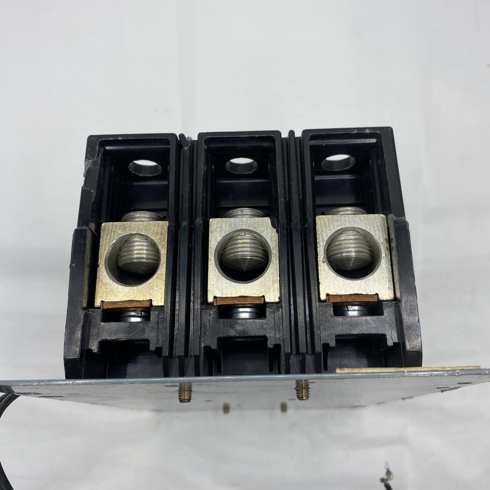 SQUARE-D KAL361251021 THERMAL-MAGNETIC CIRCUIT BREAKER 125-AMP 3-POLE UNIT