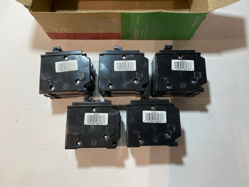 NEW Square D Homeline 20 Amp 2-Pole Circuit Breaker (case of 5) HOM220CP