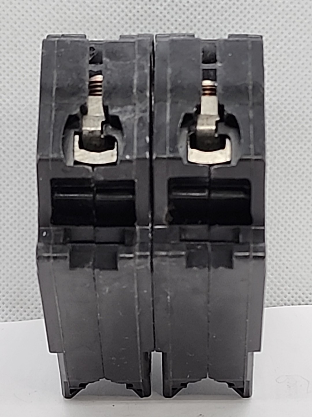 GENERAL ELECTRIC THQL2160 2POLE 60A 120/240V CIRCUIT BREAKER [1WS2-1]