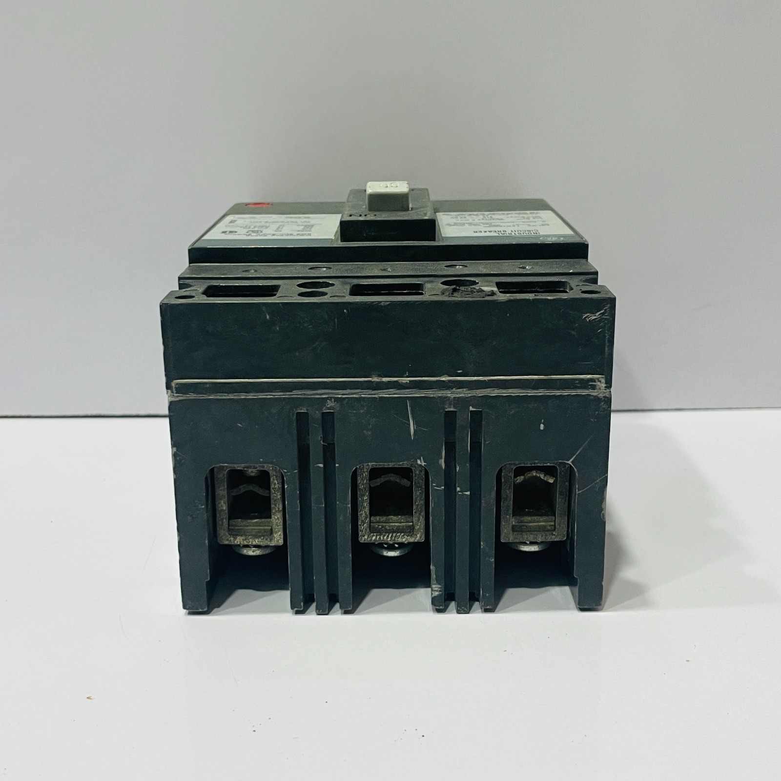 GE TED136060 60A 3 POLE 600VAC 250VDC INDUSTRIAL CIRCUIT BREAKER FREE SHIPPING