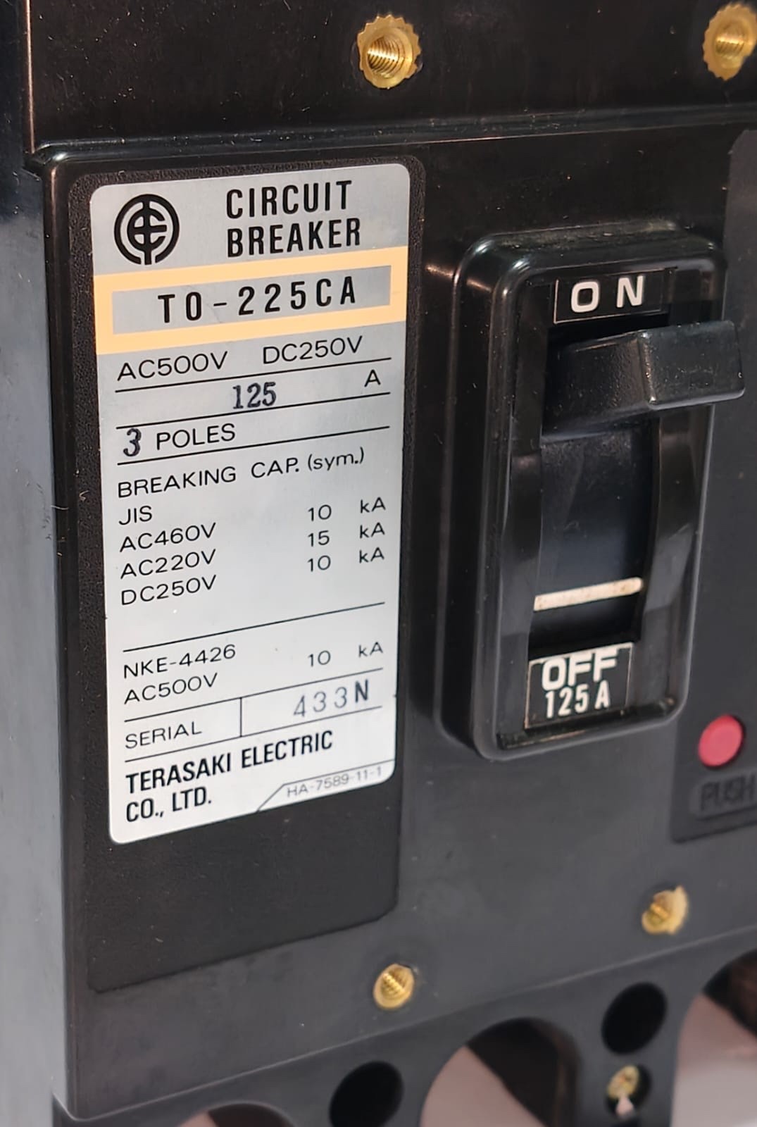 NEW BOX TERASAKI T0-225CA 3 Pole 125 AMP Circuit Breaker AC500V DC250V TO-225CA
