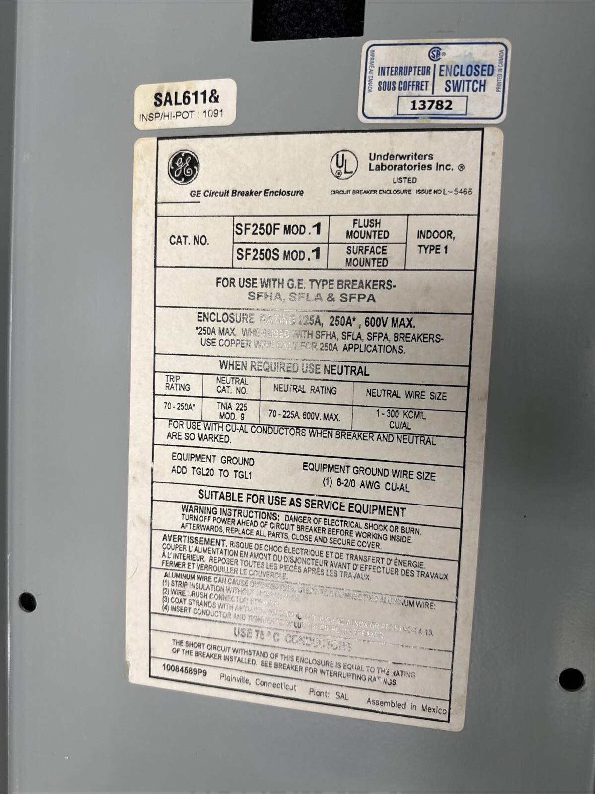 GE Spectra Circuit Breaker W/Enclosure 3 Pole 690V 250A sfla36at0250 W/Neutral