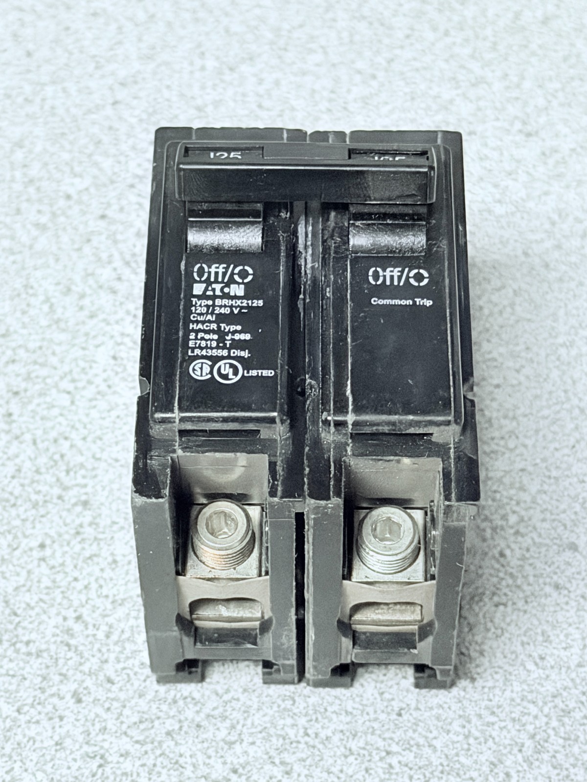 NEW EATON BRHX2125 CIRCUIT BREAKER TYPE BR 2P 125A 120/240V 22k 50/60Hz