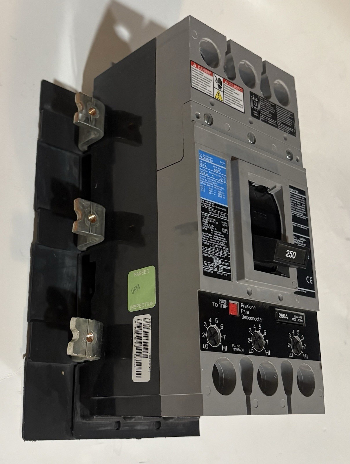 Siemens FXD63B250 250A Circuit Breaker – Gray