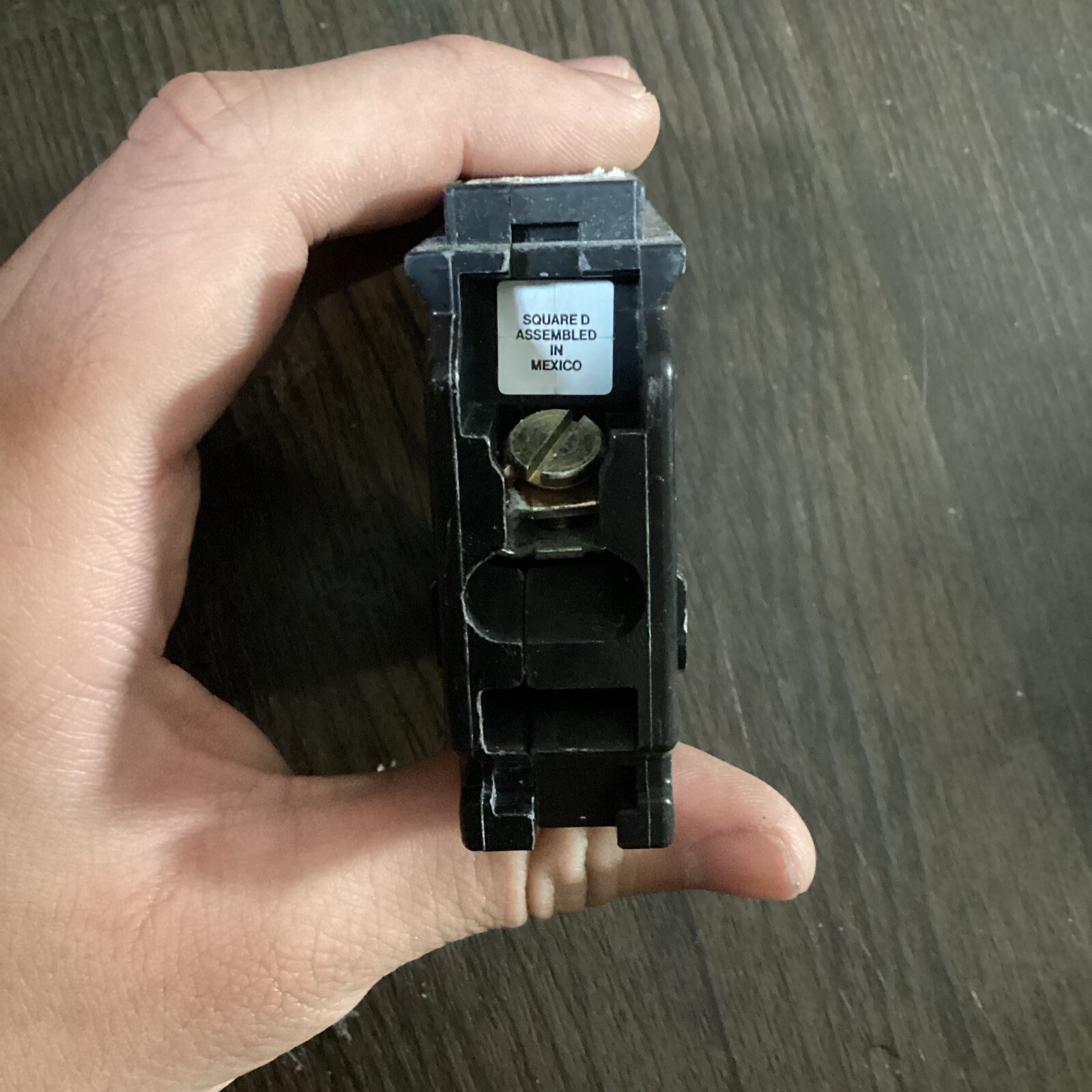 Square D – HOM120CP Homeline Circuit Breaker, 20-Amp, 120V, 1-Pole, HOM120